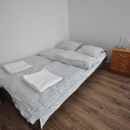 Pokoje Nad Jeziorem Jelen Gdańsk